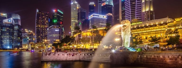 Work & Live in Singapore | Crown Relocations