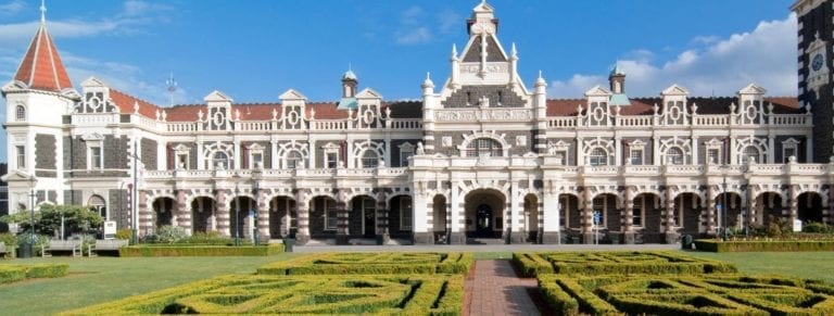 Five Reasons to Move to Dunedin | Crown Relocations NZ