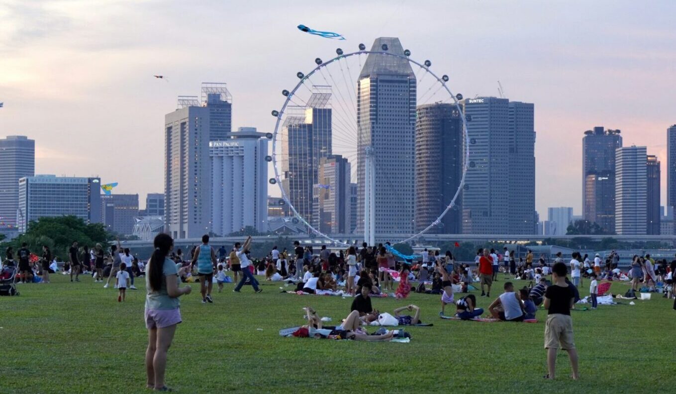 Kite flying at Marina Barrage. Photo by Aparna Johri