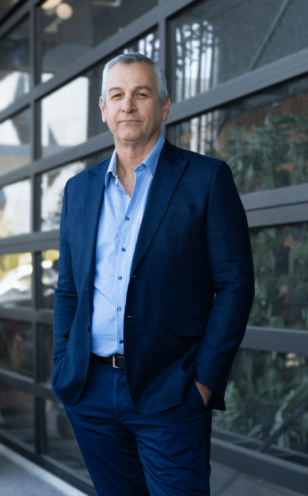 Warren Payne Ashton Mitchell Director