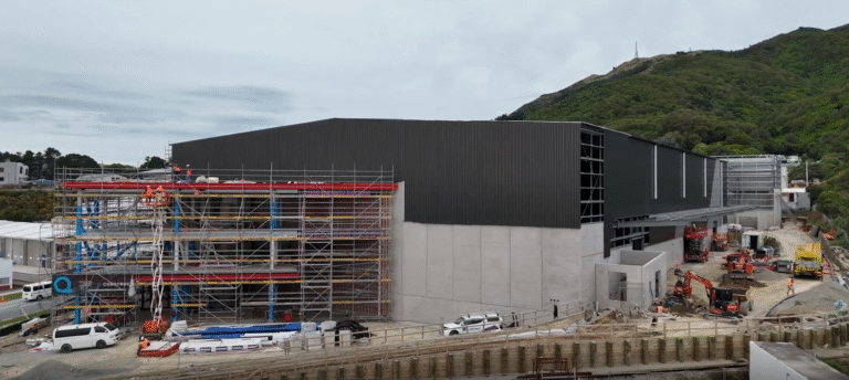 1 Crown Worldwide Group NZ's new Porirua facility taking shape